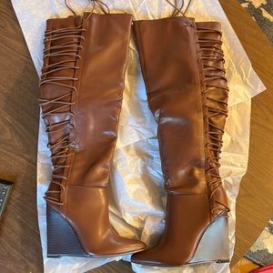 NIB SHOE DAZZLE sophy wide, cognac, faux leather, knee high, faux lacing, boots